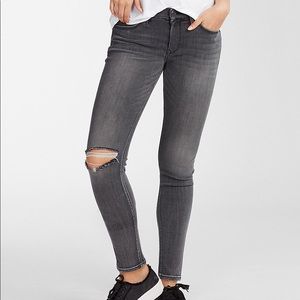 NWT Grey Express Jeans